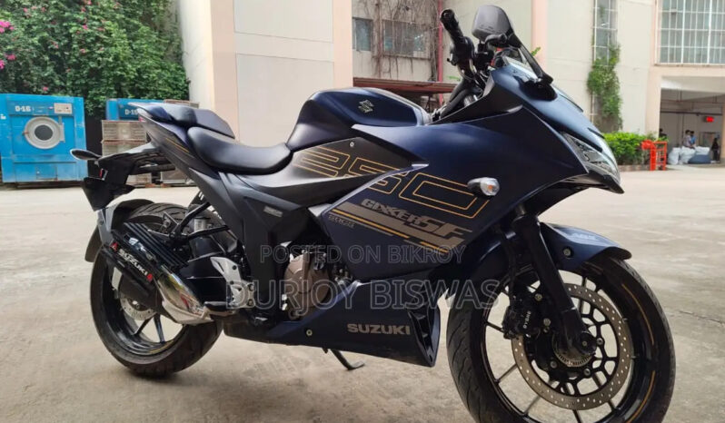 
								Used Suzuki Gixxer Fi ABS 250 full									