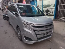 Used 2021 Toyota Noah full