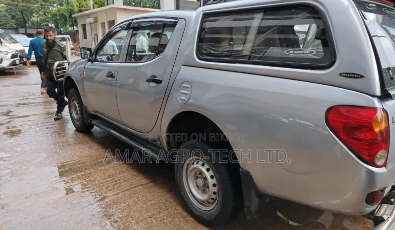 Used 2008 Mitsubishi L200 full