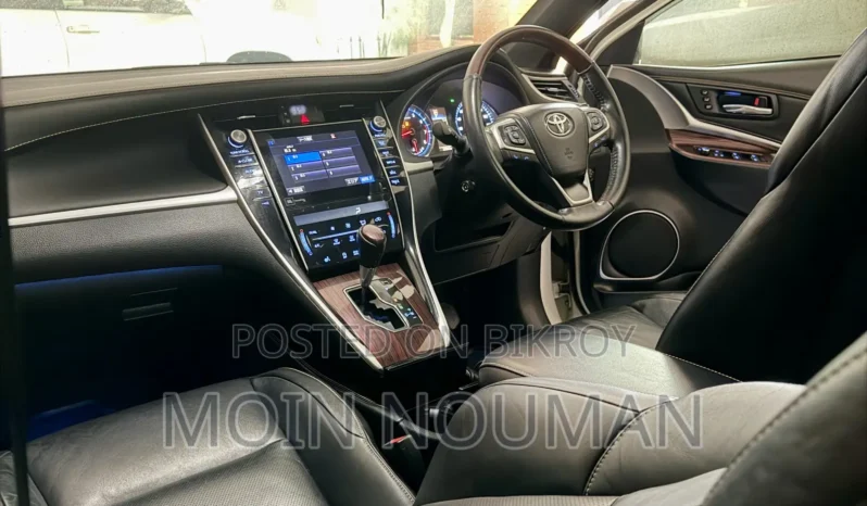 
								Used 2014 Toyota Harrier 2.0 full									