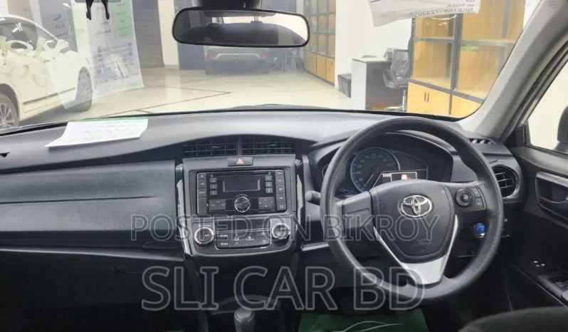 Used 2022 Toyota Axio full