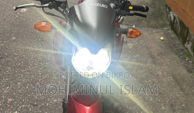 
								Used Suzuki GSX 125 125 full									