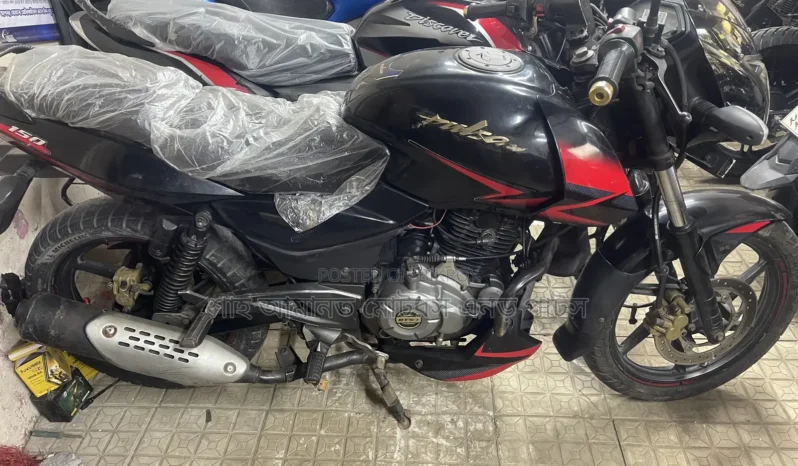 
								Used Bajaj Pulsar 150 150 full									