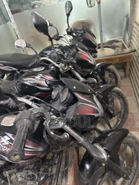 Used Bajaj Discover 100 100