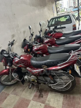 Used Bajaj Discover 100 100