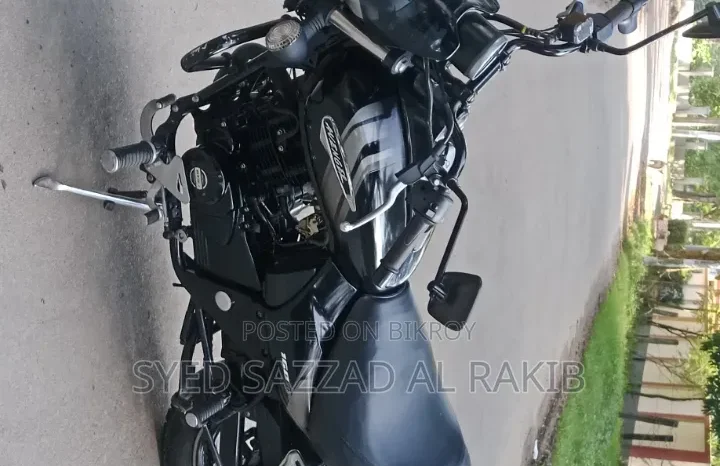 
								Used Bajaj Avenger 160 Street 2021 160 full									