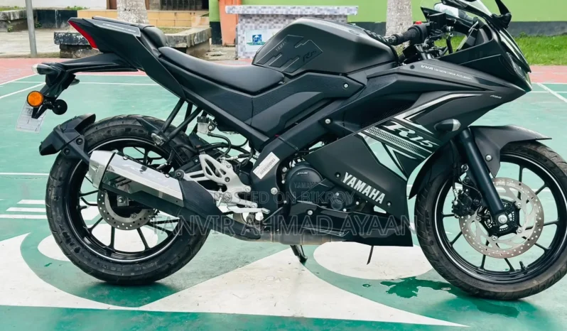
								Used Yamaha R15 V3 155 full									