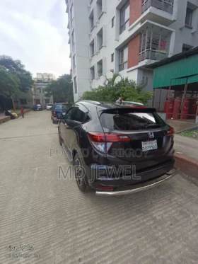 Used 2014 Honda Vezel