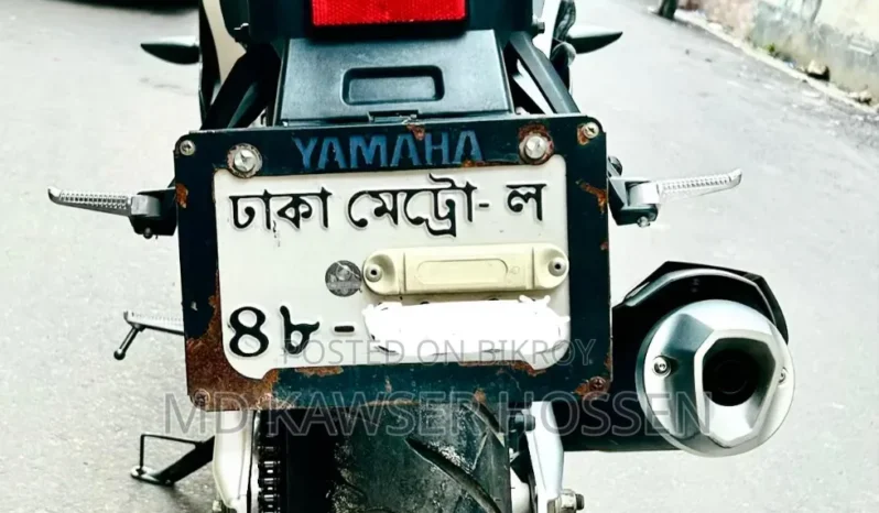 
								Used Yamaha R15M 155 full									