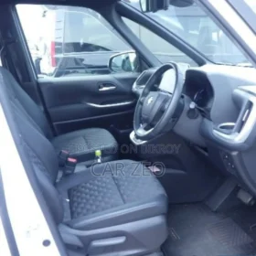 Used 2022 Toyota Voxy