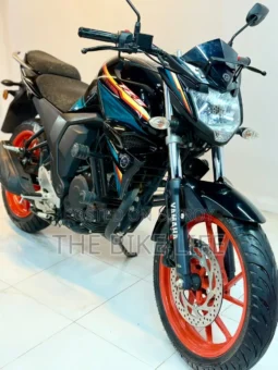 
										Used Yamaha FZ 150 full									