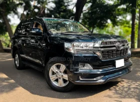 Used 2015 Toyota Land Cruiser
