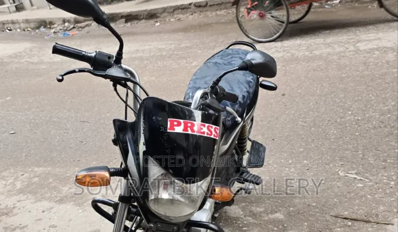
								Used Bajaj Platina 100 100 full									