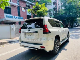Used 2018 Toyota Land Cruiser Prado