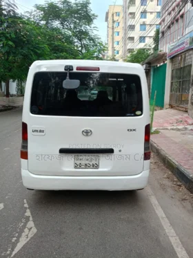 Used 2011 Toyota Noah