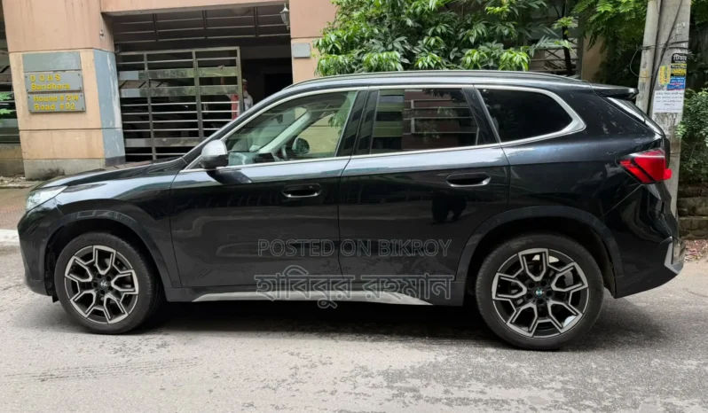 Used 2023 BMW X1 full