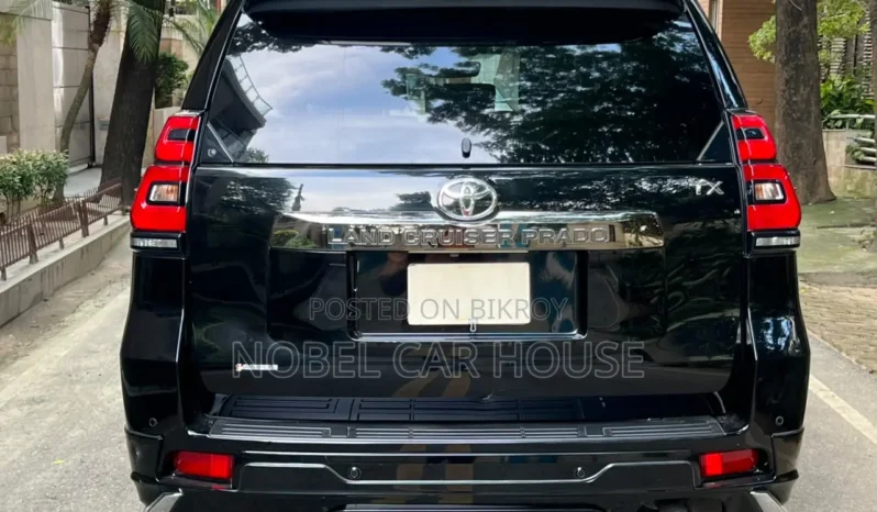 Used 2022 Toyota Land Cruiser full