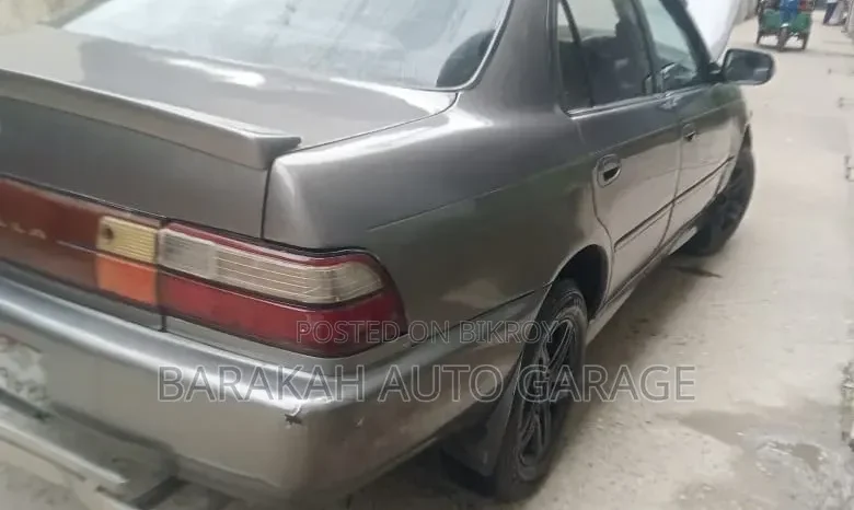 
								Used 1995 Toyota Corolla full									