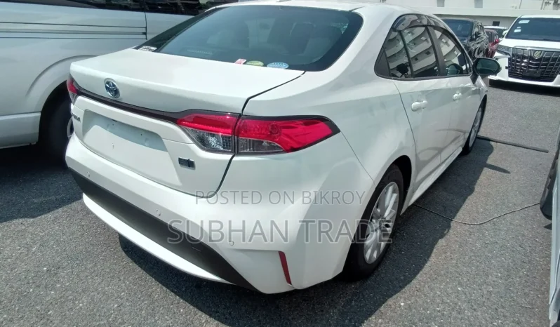 
								Used 2021 Toyota Corolla full									