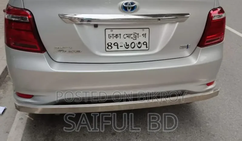 
								Used 2016 Toyota Axio full									