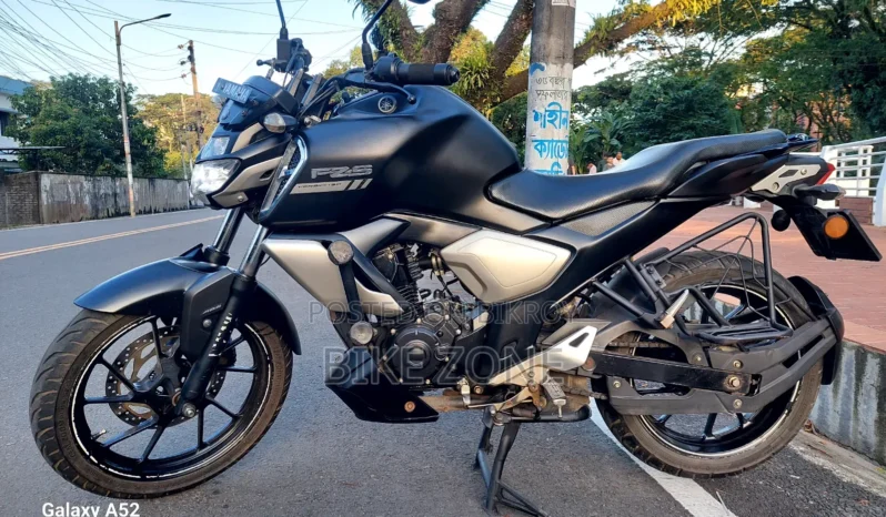 Used Yamaha FZS V3 155 full