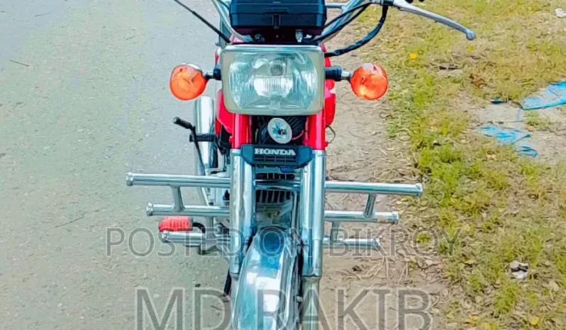 
								Used Honda CB 2000 100 full									