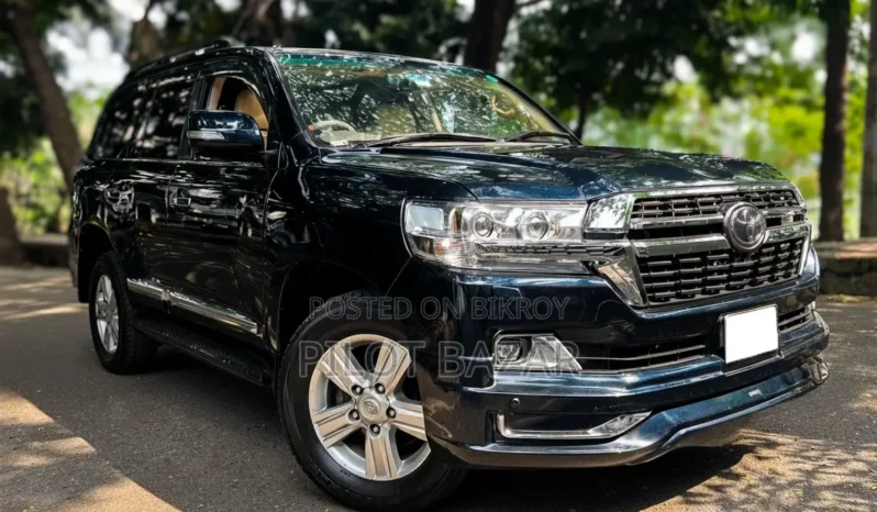
								Used 2015 Toyota Land Cruiser V8 full									