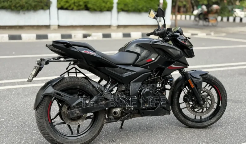 
								Used Bajaj Pulsar N160 160 full									