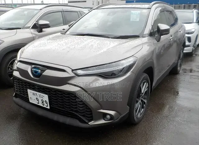 Used 2021 Toyota Corolla Cross full
