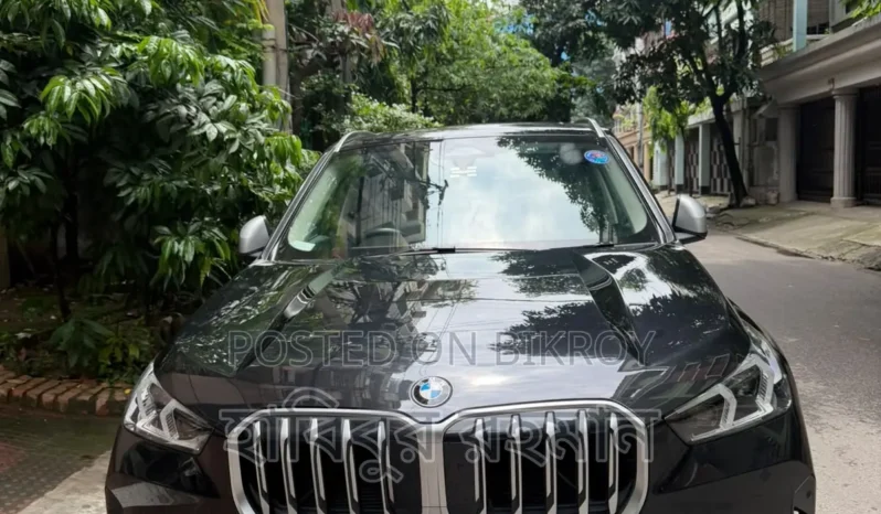 Used 2023 BMW X1 full