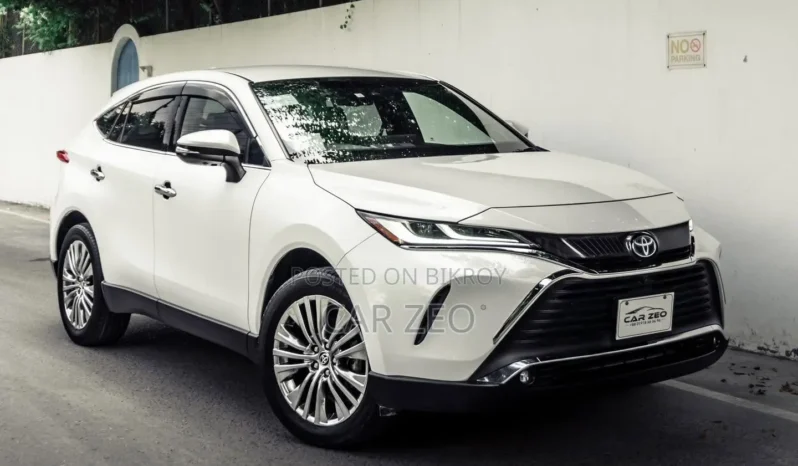 
								Used 2020 Toyota Harrier full									