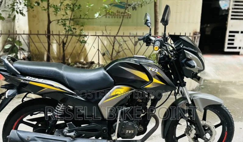 
								Used TVS TVS Stryker 125 full									