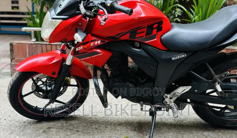 
								Used Suzuki Gixxer 150 full									