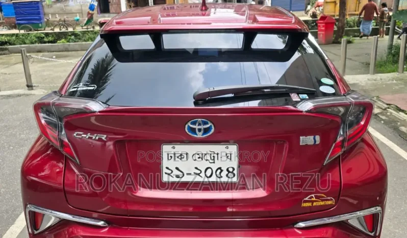 Used 2017 Toyota C-HR full