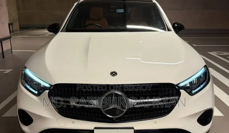 Used 2023 Mercedes-Benz GLC-Class full