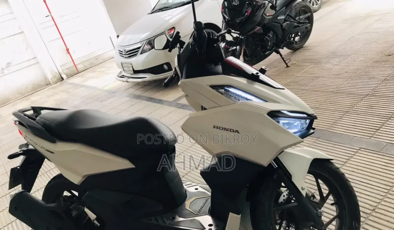 
								Used Honda Vario 160 full									
