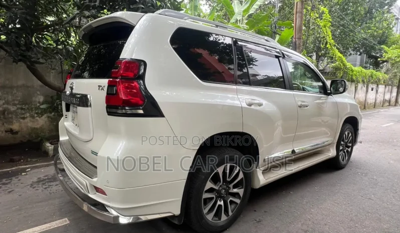 
								Used 2018 Toyota Land Cruiser Prado full									