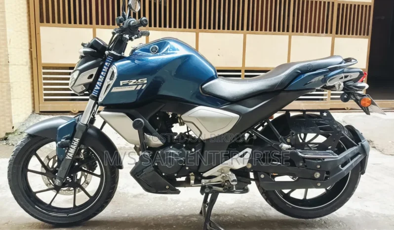 
								Used Yamaha FZS V3 150 full									