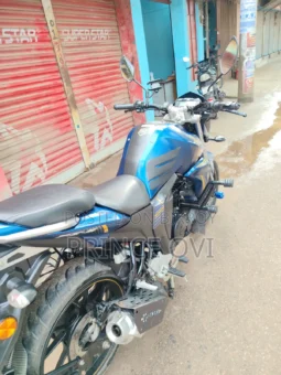
										Used Yamaha FZ 150 full									