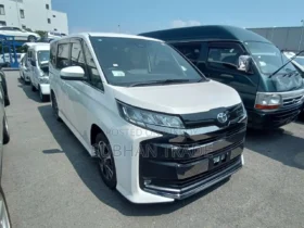 Used 2022 Toyota Noah
