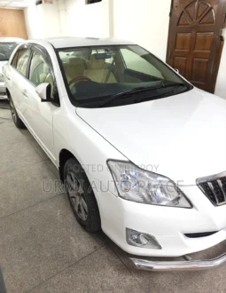 
										Used 2014 Toyota Premio full									