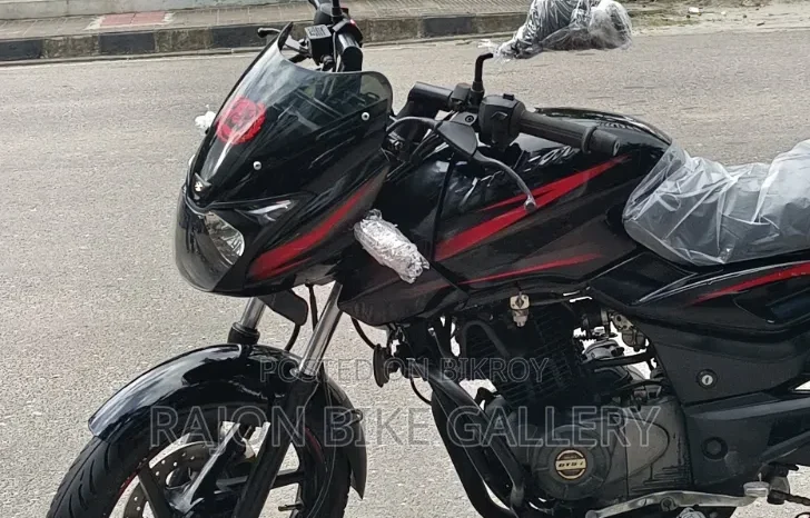 Used Bajaj Pulsar 150 full