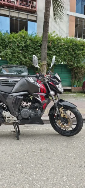 Used Yamaha FZ 160