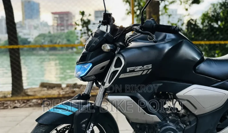 
								Used Yamaha FZS V3 160 full									