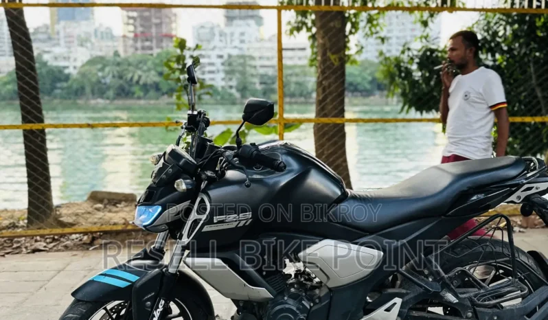 
								Used Yamaha FZS V3 160 full									