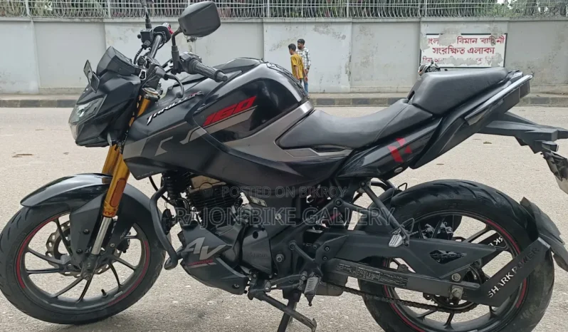 
								Used Hero Thriller 160R 4V 160 full									