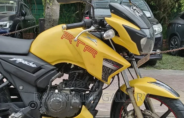 
								Used TVS New TVS Apache RTR 160 4V 160 full									