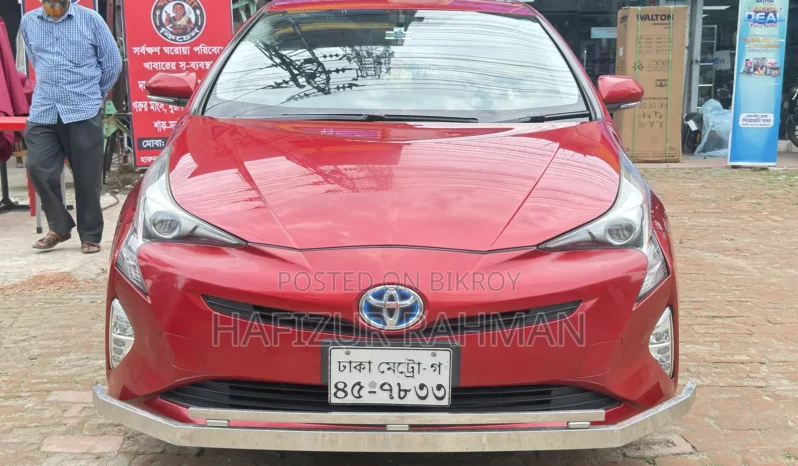 
								Used 2016 Toyota Prius full									