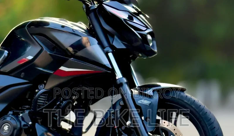 
								Used Bajaj Pulsar N160 160 full									