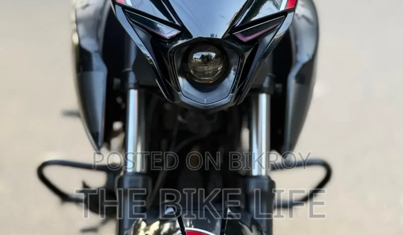 
								Used Bajaj Pulsar N160 160 full									